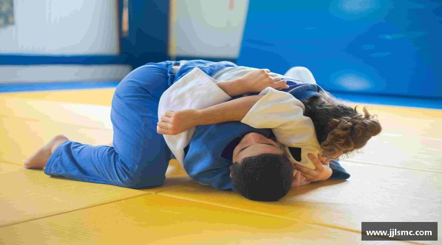 无畏向前，力争登顶